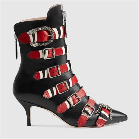 fibbia scarpe di gucci|Stivali in pelle con fibbia Anna GUCCI da donna .